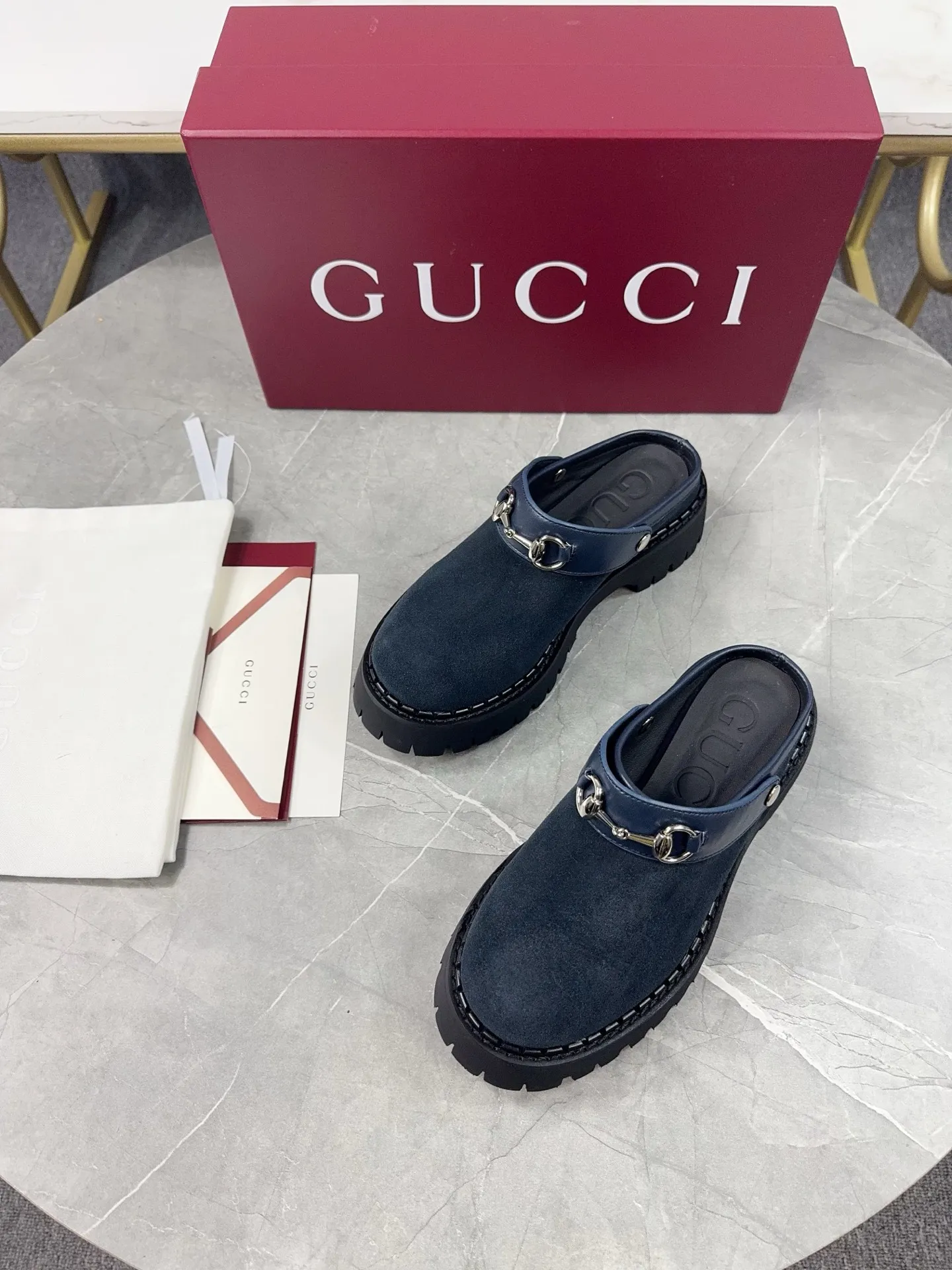 p500🐮🐮Gucci2024 new model, double GG groove thick-soled Loaf platform shoes. The original version is made 1:1. Super beautiful quality, classic model at the counter. ❶Upper: original frosted cowhide ❷Inner lining: water-dyed cowhide ❸Feet: water-dyed cowhide ❹Outsole: ultra-light original sole ❺thick sole heightening: 3.5cn ❻Packing: original packaging ❼Number: Women's 35-42 (41 42 customized, non-returnable) Men's model: 38-46 (45, 46 customized, non-returnable)